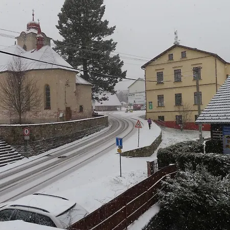 Roudny Domek alpejski *