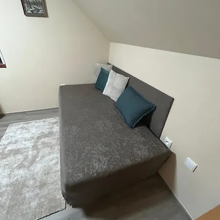 Roudny Černý Dŭl